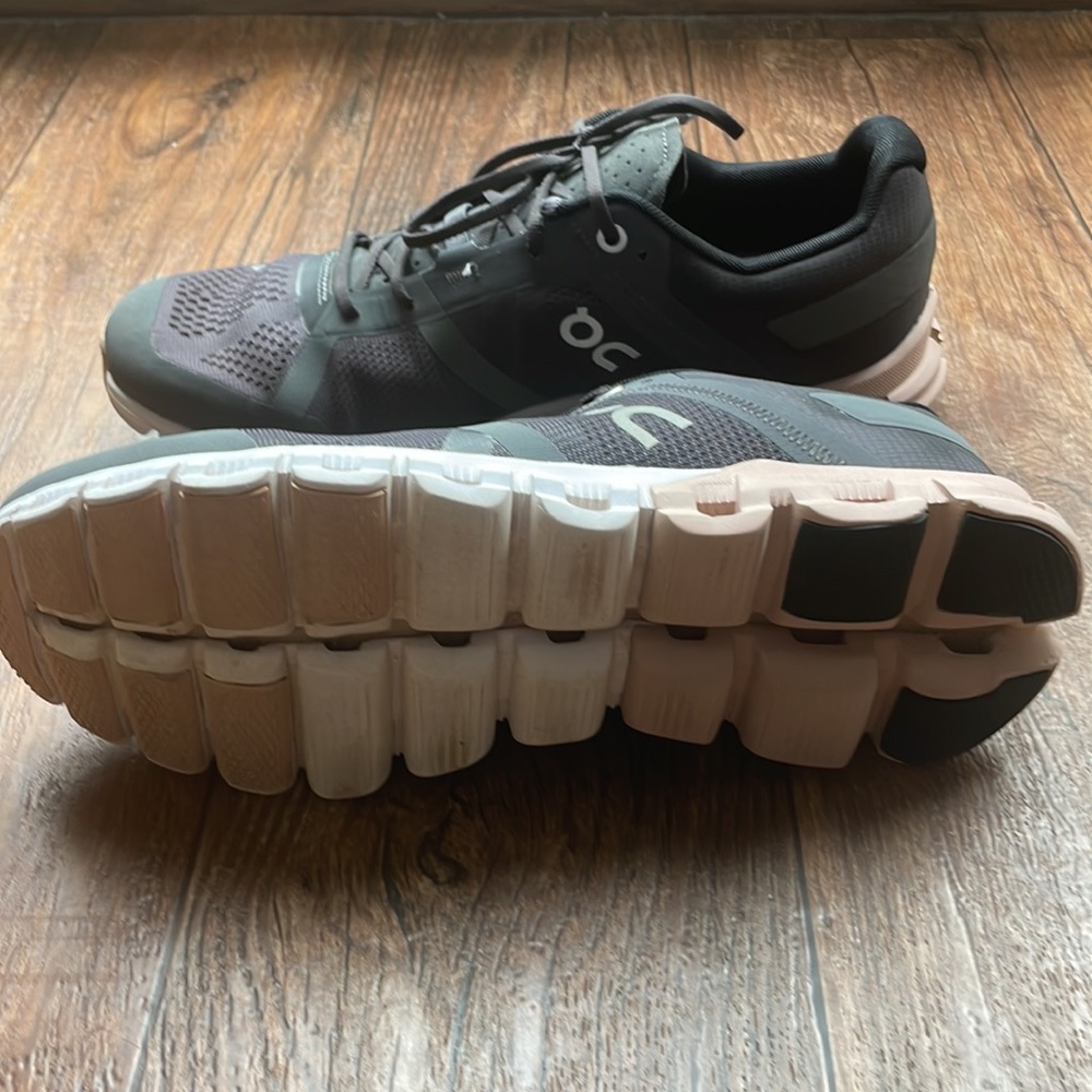 On Cloud Running Cloudflow W Size 9 Rock/Rose. Us… - image 6